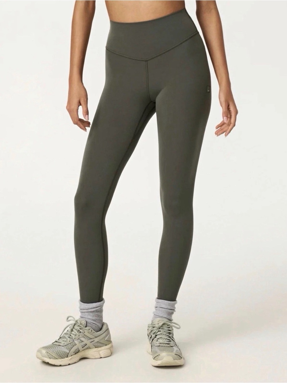 Vuori All That Feels Leggings! New